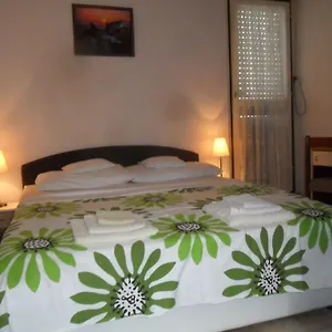  Apartment Batovanja Croatia