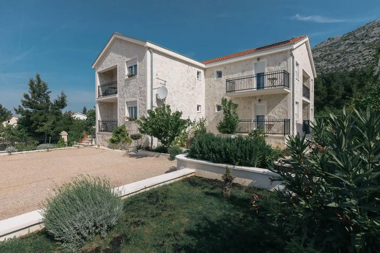 Apartament Hedon-Stone Starigrad Paklenica