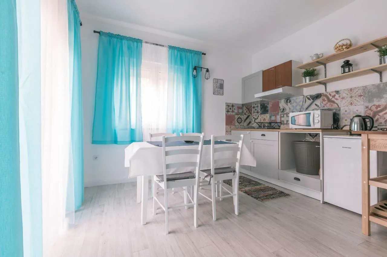 Apartament Hedon-Stone Starigrad Paklenica 0*,  Chorwacja