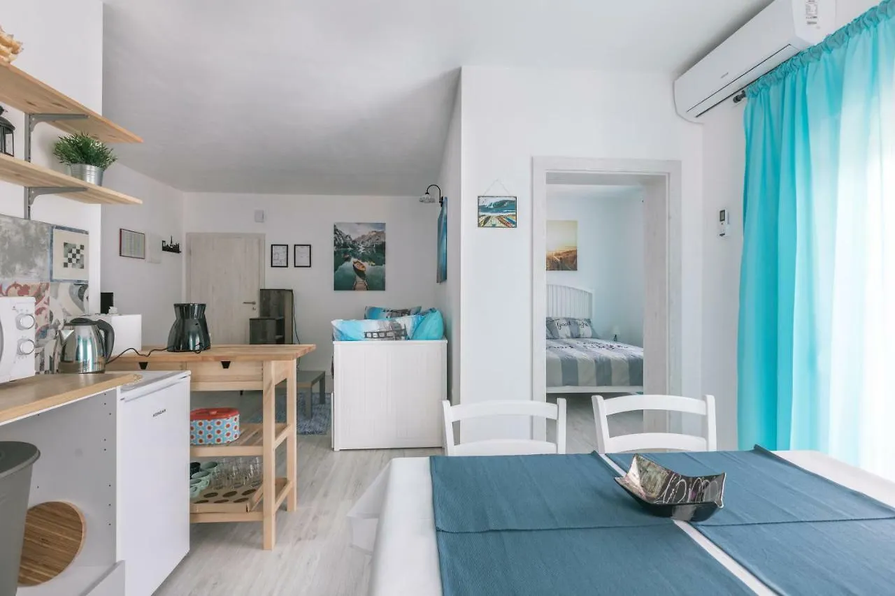 Apartament Hedon-Stone Starigrad Paklenica 0*,